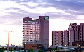 Sandman Hotel Montreal - Longueuil
